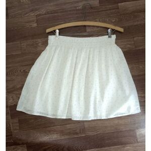 True craft white with pink polka dot mini skirt. Size medium